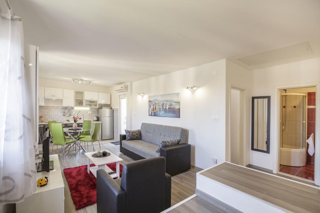 Apartman Jurica Komiza Exterior photo